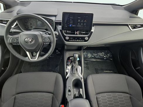 Used 2025 Toyota Corolla SE image 20