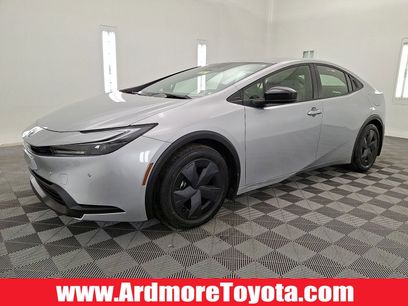Used 2025 Toyota Prius LE