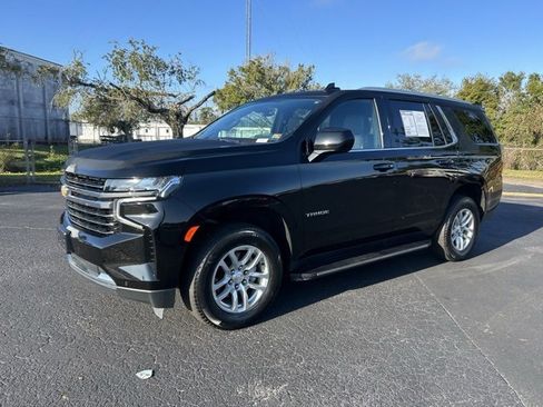 Used 2023 Chevrolet Tahoe LT image 3