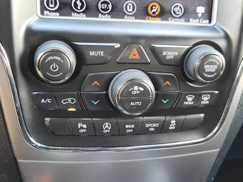 Used 2018 Jeep Grand Cherokee Altitude AWD/4WD image 23