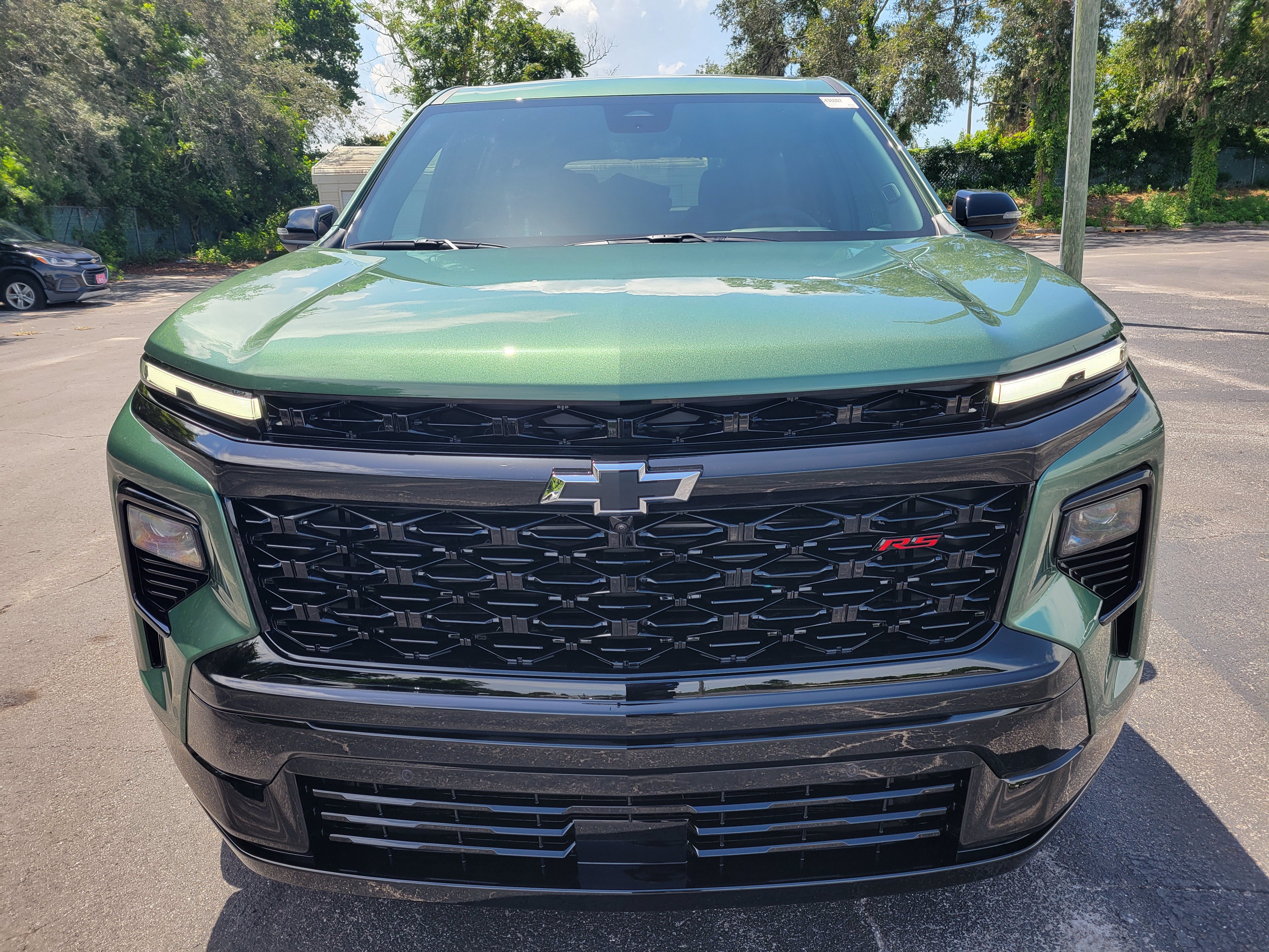 New 2027 Chevrolet Traverse RS FWD image 2