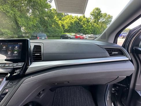 Used 2022 Honda Odyssey EX-L image 16