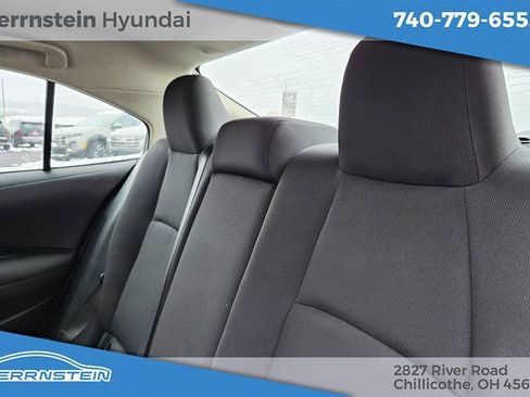 Used 2024 Toyota Corolla LE image 23