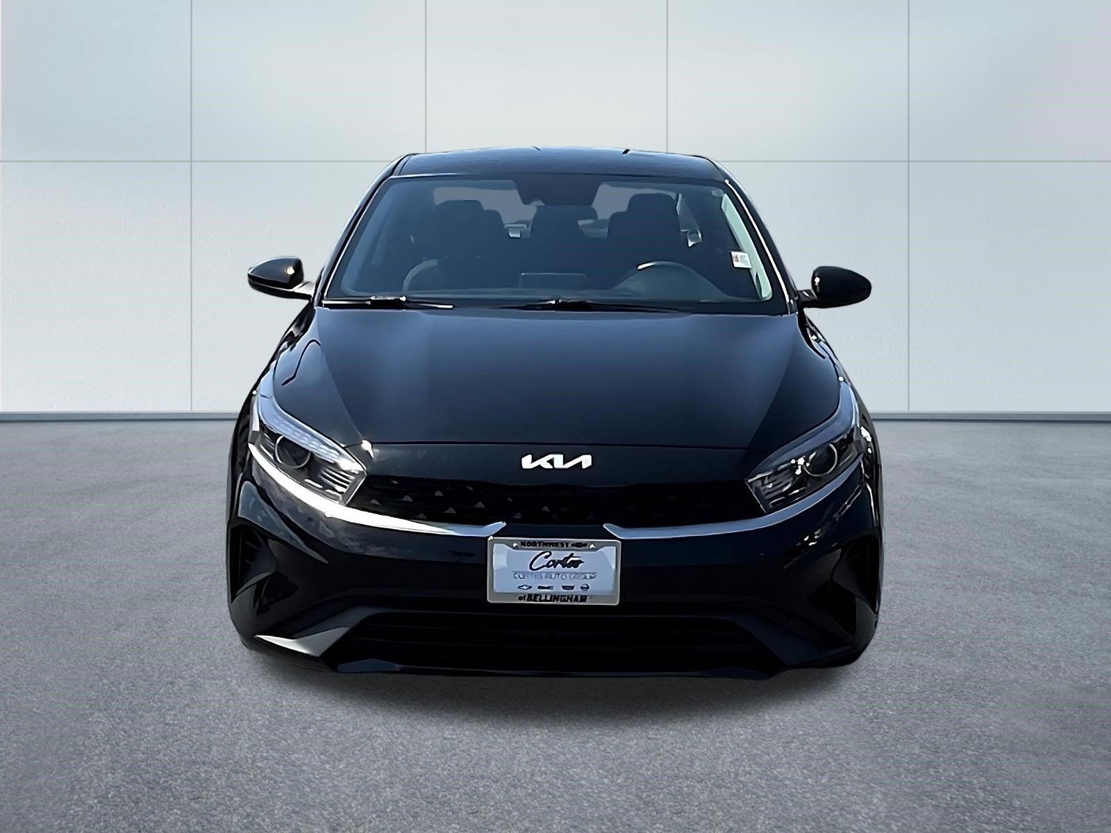 Used 2024 Kia Forte LXS FWD image 2