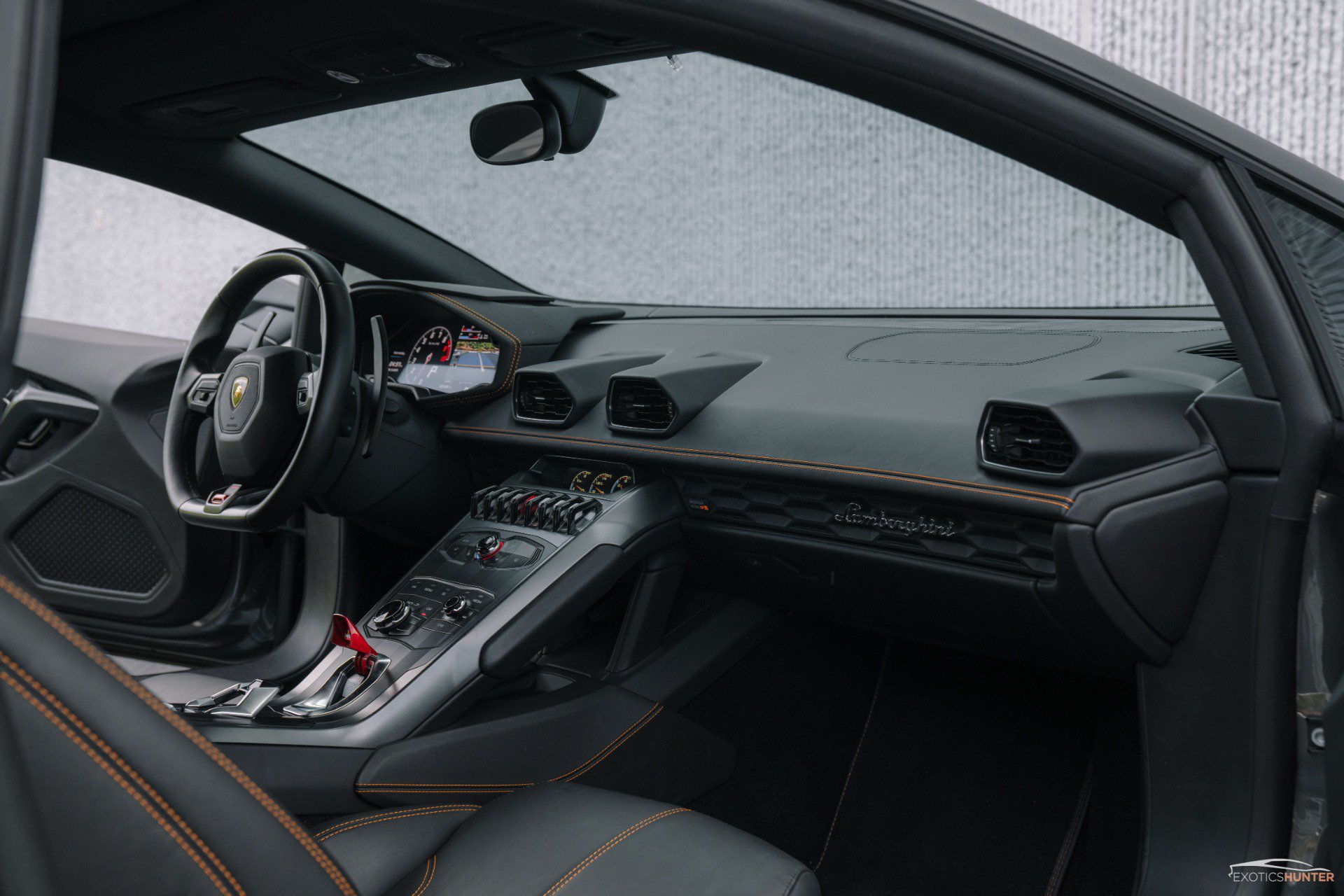 Used 2015 Lamborghini Huracan LP 610-4 AWD/4WD image 6