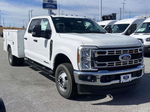 New 2026 Ford F350 XL w/ XL Chrome Package AWD/4WD image 1