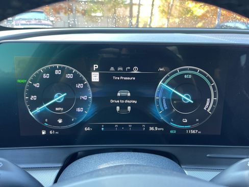 Certified 2025 Kia Sportage SX Prestige image 9