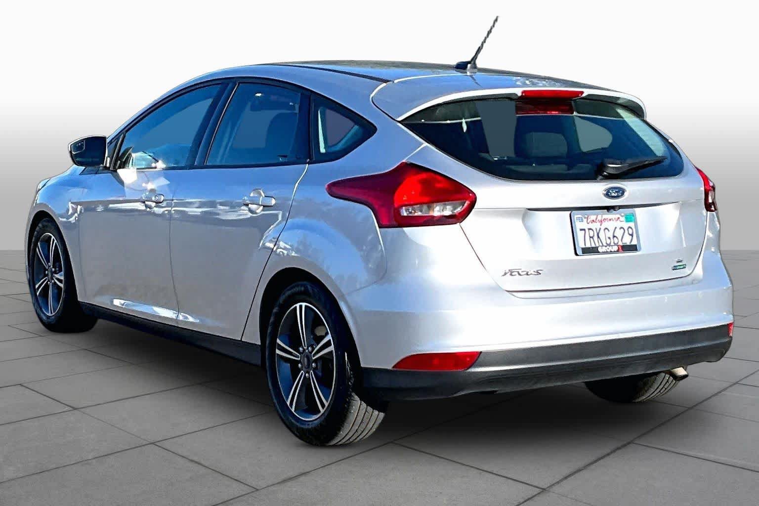 Used 2016 Ford Focus SE FWD image 11