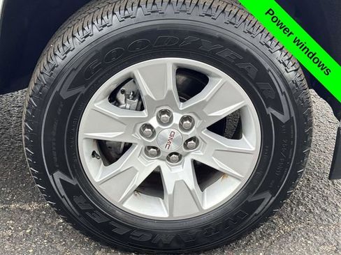 Used 2015 GMC Canyon SLE w/ SLE Convenience Package image 33