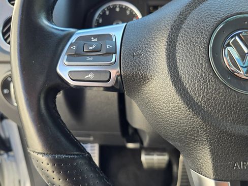 Used 2014 Volkswagen Tiguan R-Line FWD image 31