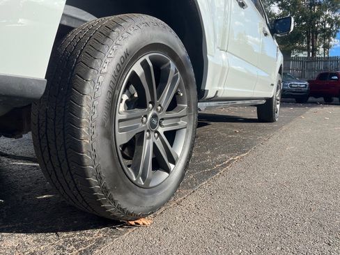 Used 2023 Ford F150 Lariat w/ Equipment Group 502A High image 7