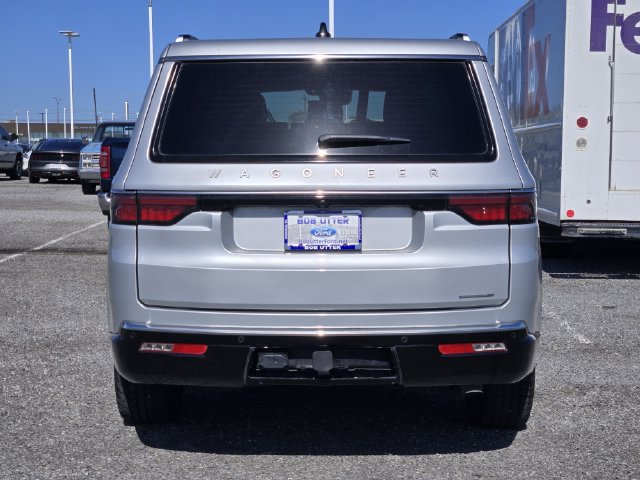 Used 2024 Jeep Wagoneer Series II w/ Advanced All Terrain Group AWD/4WD image 6