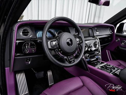 Used 2023 Rolls-Royce Cullinan w/ Cullinan Package AWD/4WD image 28