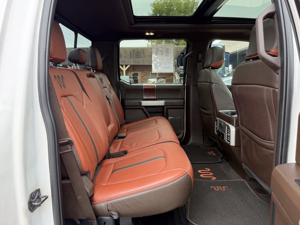 Used 2019 Ford F350 King Ranch w/ King Ranch Ultimate Package AWD/4WD image 13
