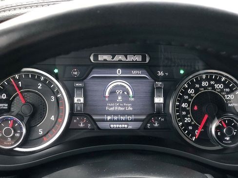 Used 2024 RAM 2500 Laramie AWD/4WD image 24