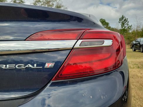 Used 2016 Buick Regal image 21