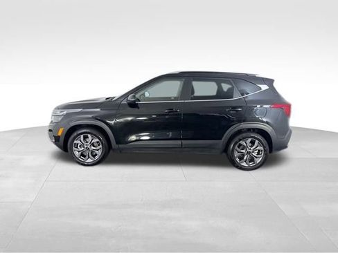 Certified 2024 Kia Seltos S image 9