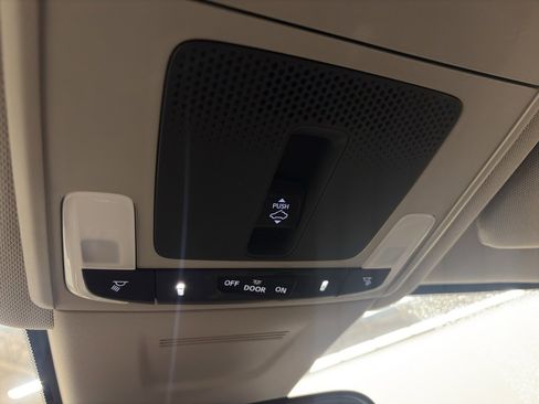 Used 2024 Honda CR-V EX image 28