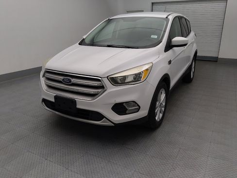 Used 2019 Ford Escape SE FWD image 15