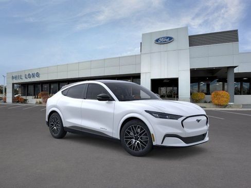 New 2026 Ford Mustang Mach-E Premium AWD/4WD image 7