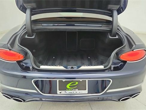 Used 2022 Bentley Continental GT image 14