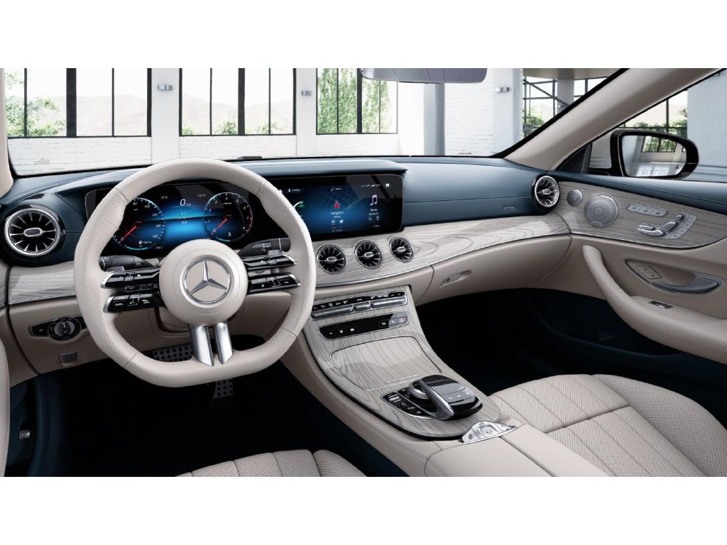 Used 2023 Mercedes-Benz E 450 4MATIC Cabriolet image 3