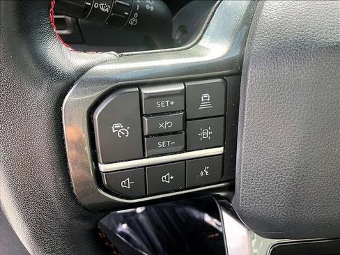 Used 2022 Ford Expedition Max Limited image 20