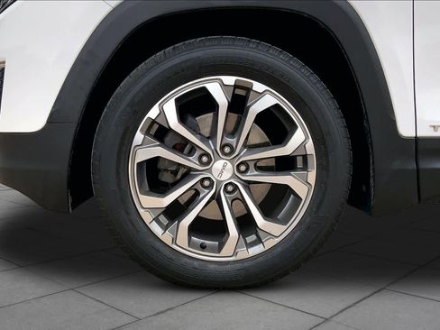 Used 2018 GMC Terrain SLT w/ Preferred Package FWD image 11