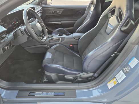 Used 2025 Ford Mustang Dark Horse w/ Dark Horse Handlin Package image 2
