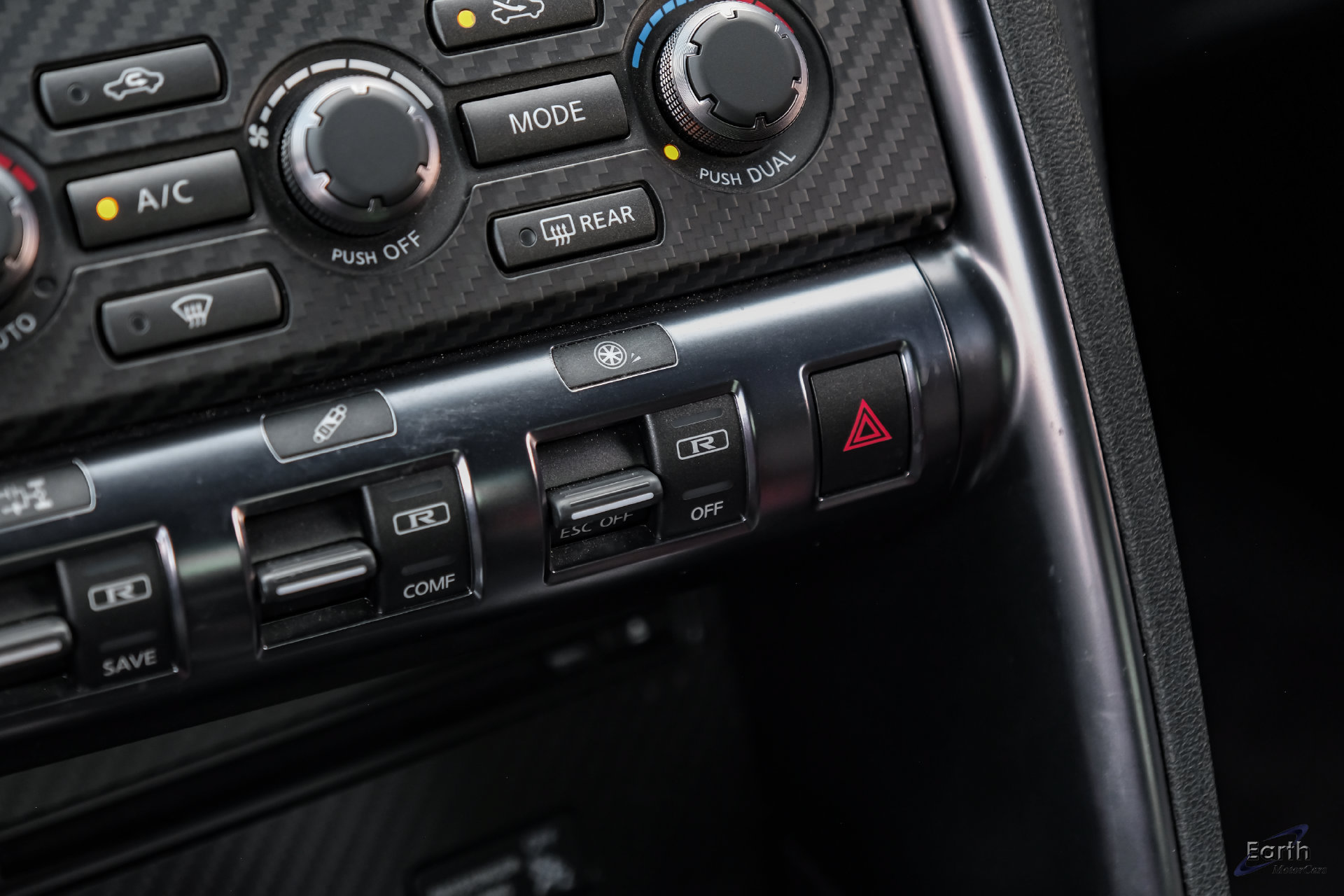 Used 2013 Nissan GT-R Black Edition AWD/4WD image 81