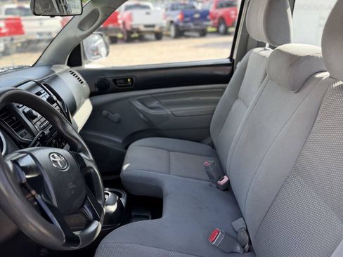 Used 2012 Toyota Tacoma 2WD Regular Cab image 16