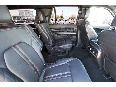 Used 2023 Ford Expedition Max Platinum image 10