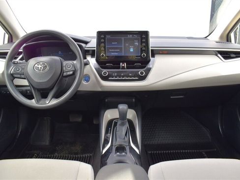 Used 2021 Toyota Corolla LE FWD image 12