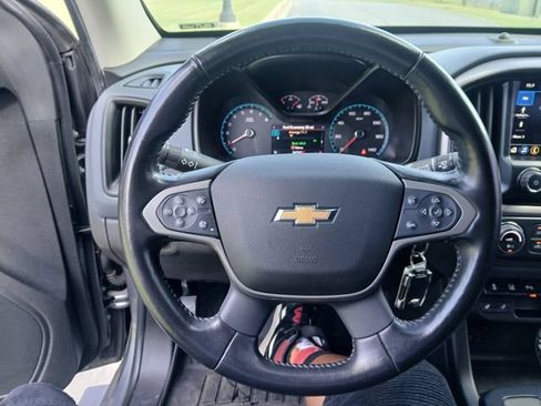Used 2022 Chevrolet Colorado Z71 w/ Safety Package RWD image 34