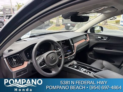 Used 2023 Volvo XC60 B5 Plus w/ Climate Package AWD/4WD image 22
