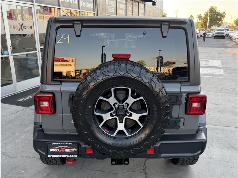 Used 2019 Jeep Wrangler Unlimited Rubicon AWD/4WD image 17