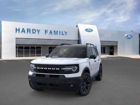 New 2026 Ford Bronco Sport Outer Banks w/ Outer Banks Tech Package+ AWD/4WD image 2