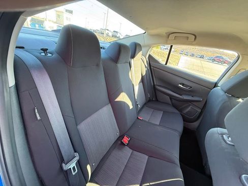 Used 2023 Nissan Sentra SV image 16