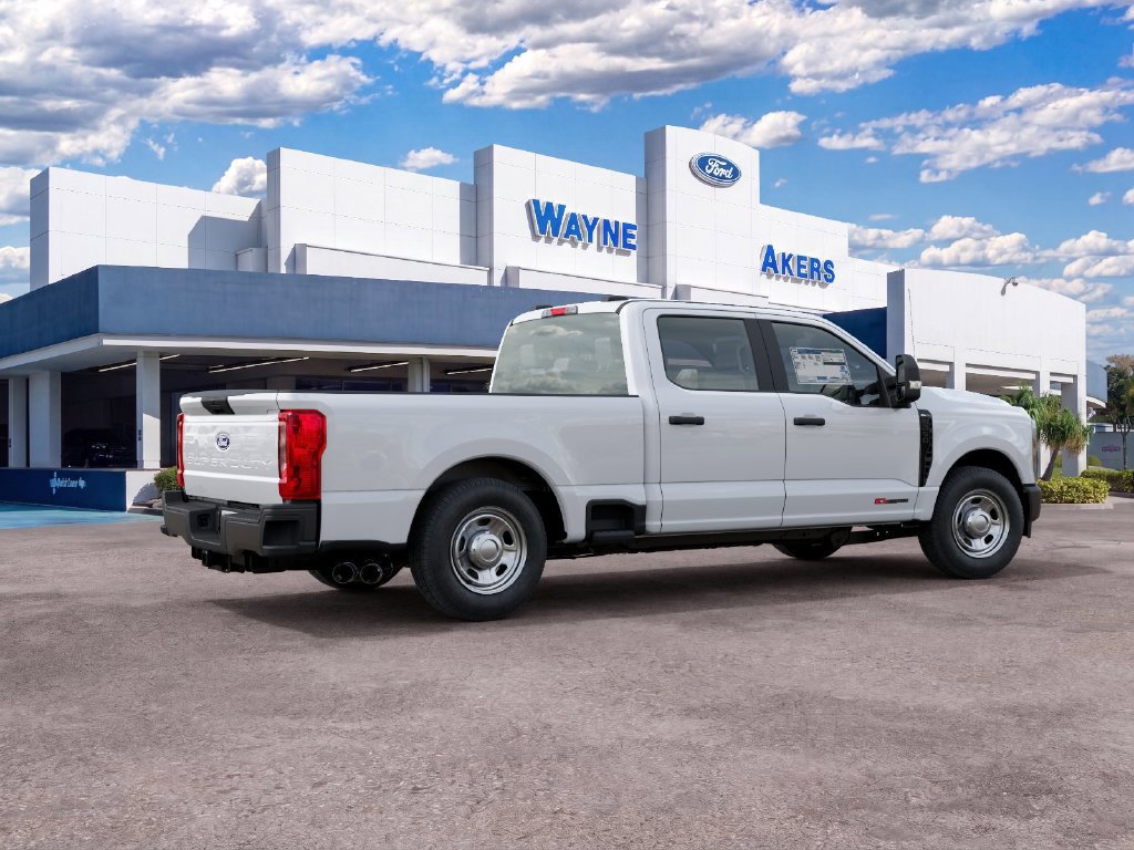 New 2027 Ford F350 XL w/ Camper Package RWD image 4