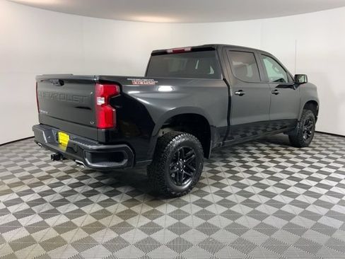 Used 2024 Chevrolet Silverado 1500 LT Trail Boss AWD/4WD image 4