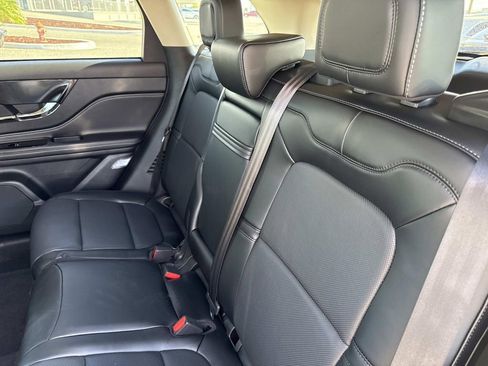 New 2026 Lincoln Corsair Reserve image 15