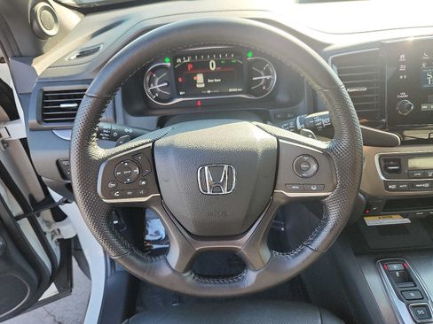 Certified 2023 Honda Passport EX-L image 19