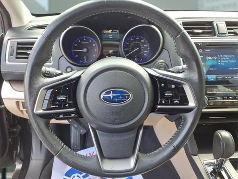Used 2019 Subaru Outback 2.5i Limited w/ Popular Package #2 AWD/4WD image 10