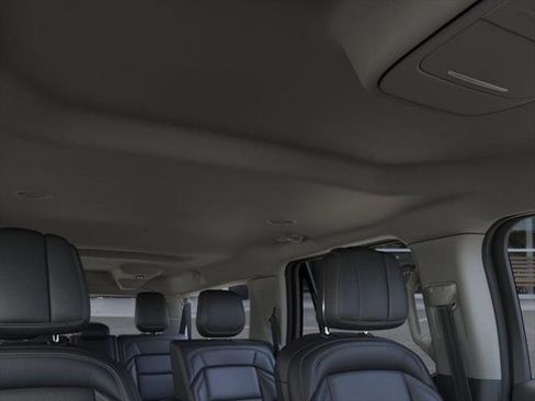 New 2026 Lincoln Navigator L Premier AWD/4WD image 22