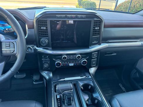 Used 2023 Ford F150 Lariat w/ Max Trailer Tow Package image 23