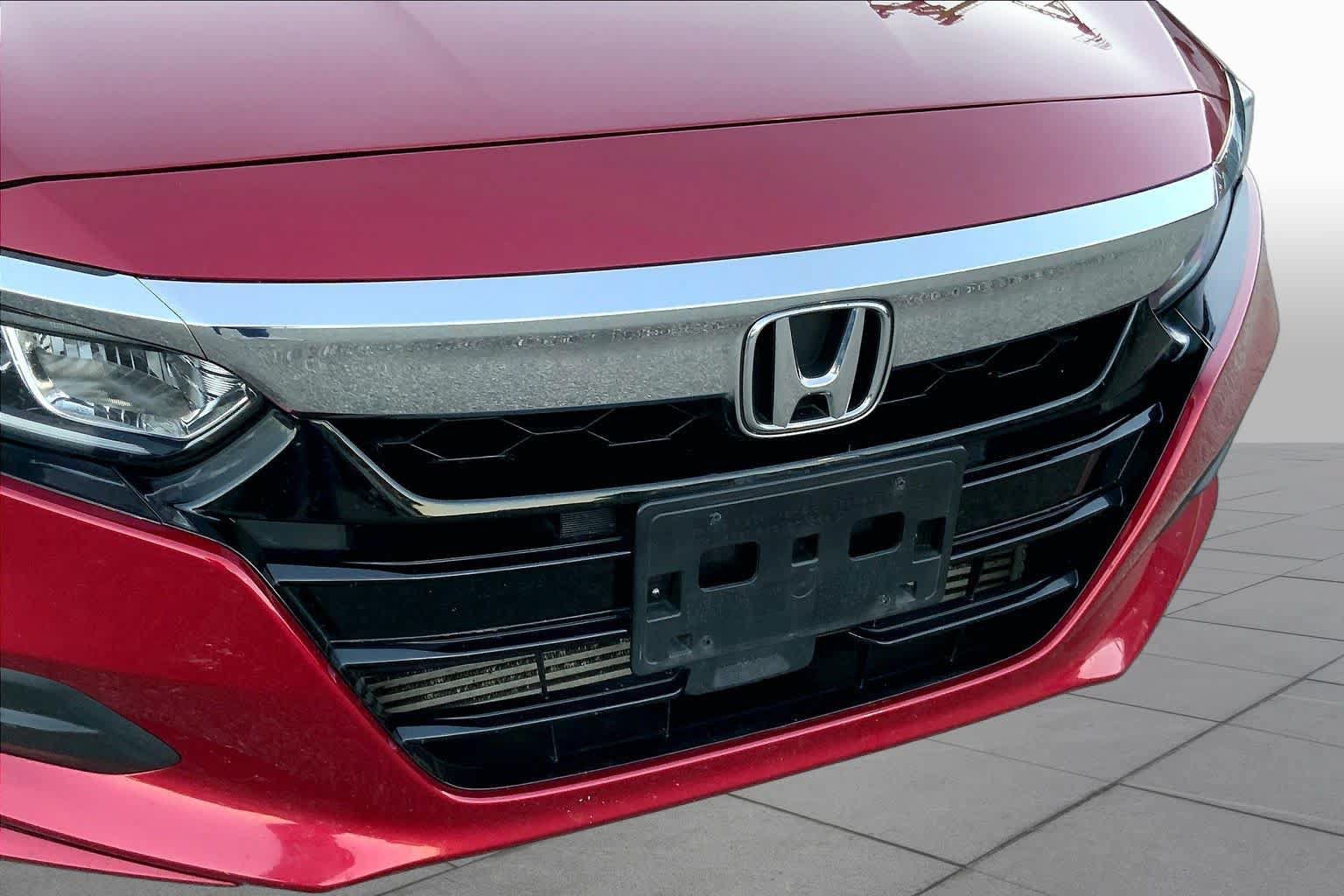 Used 2019 Honda Accord LX image 32