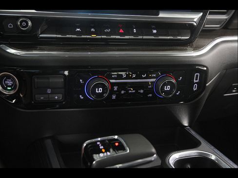 Used 2024 Chevrolet Silverado 1500 RST w/ All Star Edition Plus AWD/4WD image 15