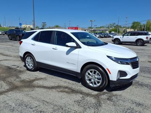 Used 2023 Chevrolet Equinox LT FWD image 6