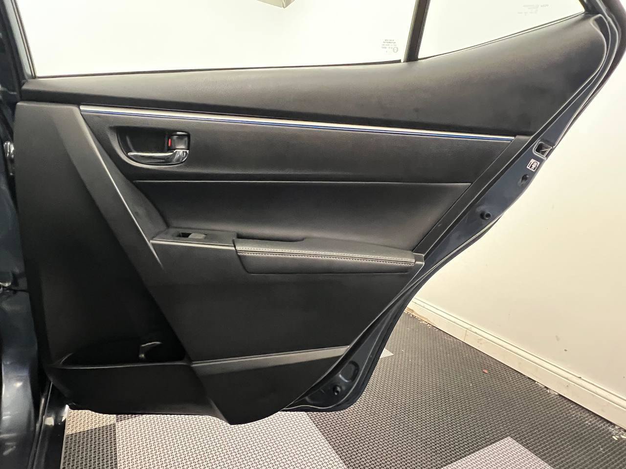 Used 2016 Toyota Corolla S Premium FWD image 13