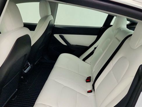 Used 2020 Tesla Model 3 Standard Range Plus RWD image 25
